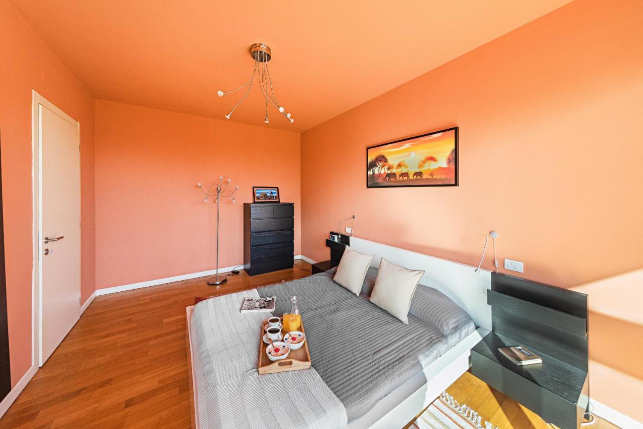 La Bouganville P1-1 Apartment By Wonderful Italy ตอสโกลาโน มาแดร์โน ภายนอก รูปภาพ